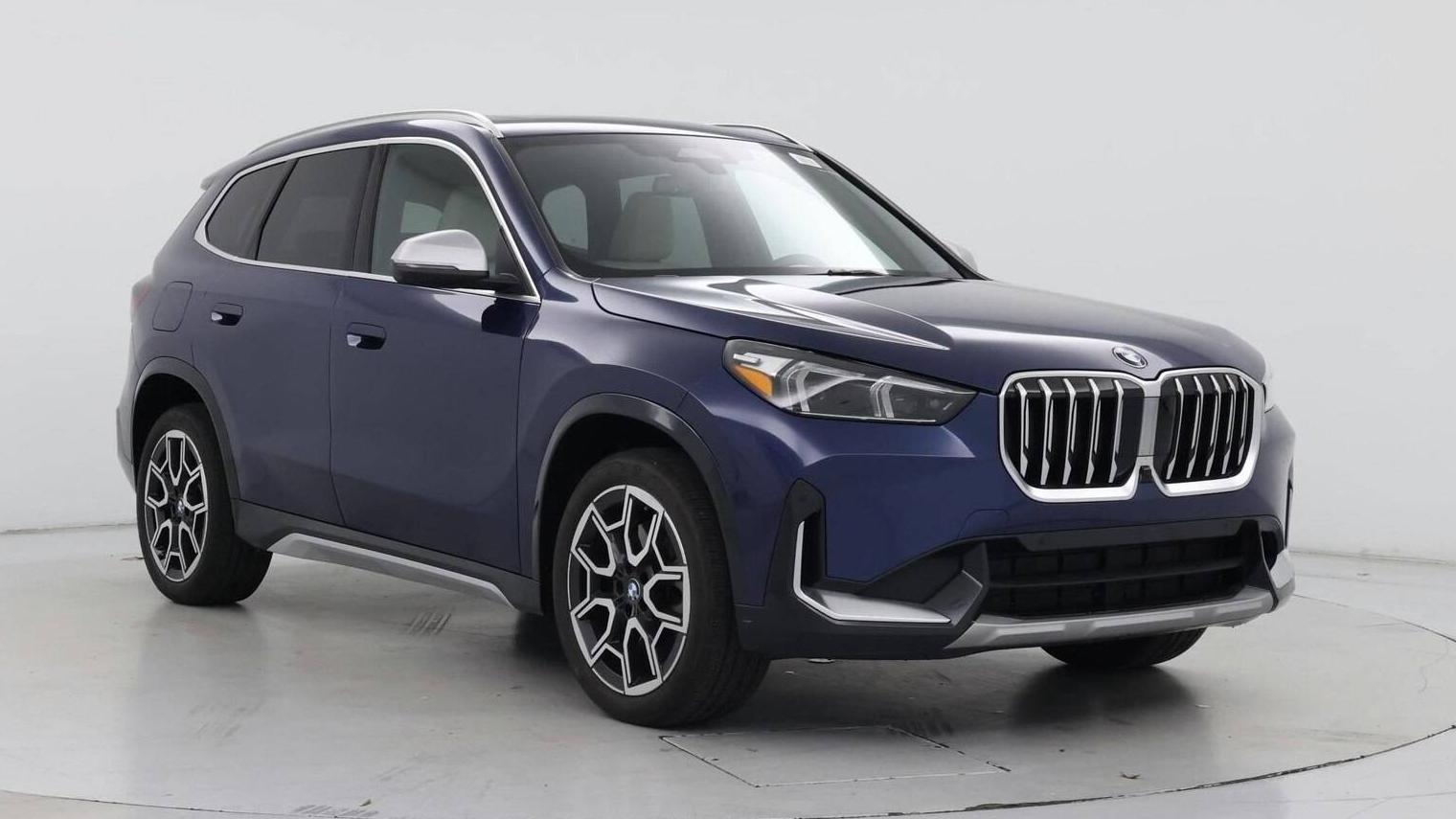 BMW X1 2023 WBX73EF02P5X31345 image