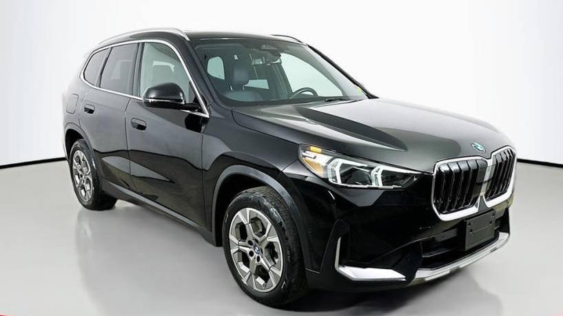 BMW X1 2023 WBX73EF00P5W50330 image