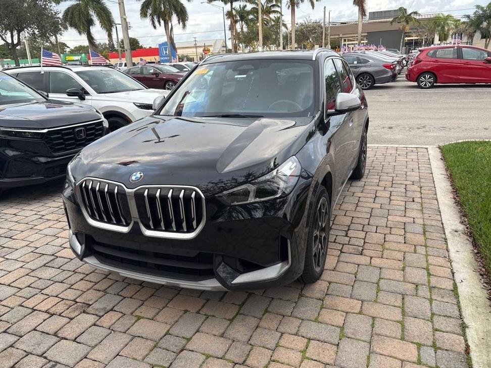 BMW X1 2023 WBX73EF08P5W11744 image