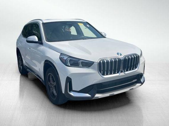 BMW X1 2023 WBX73EF02P5X31393 image