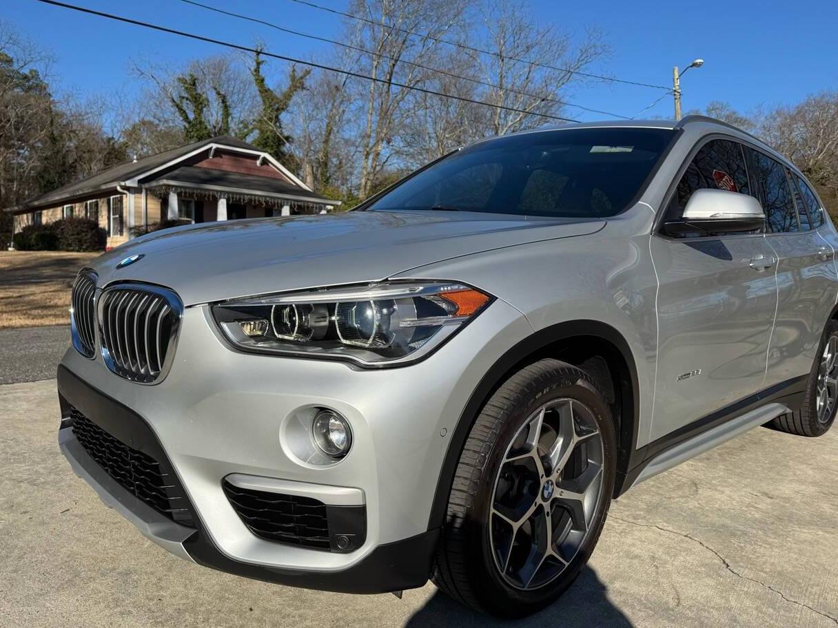 BMW X1 2016 WBXHT3C38G5E50693 image