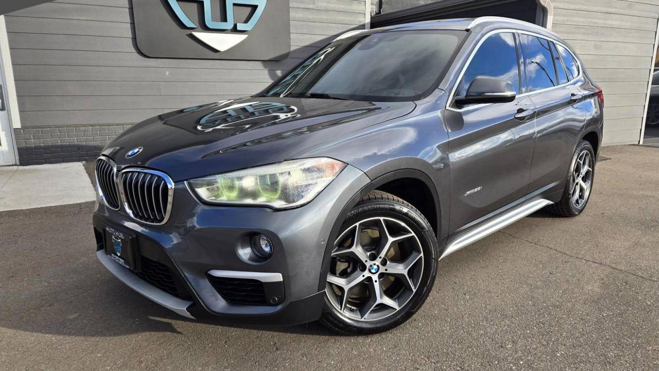 BMW X1 2016 WBXHT3C33GP888166 image