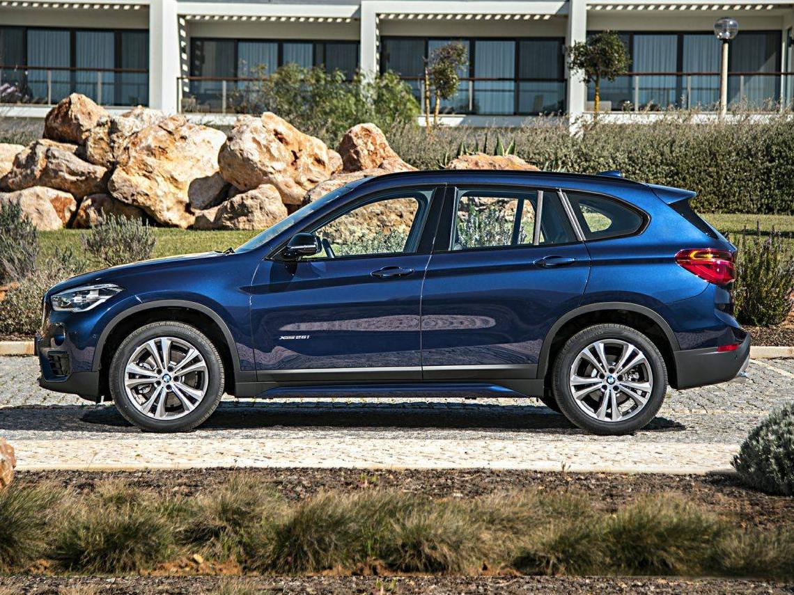 BMW X1 2016 WBXHT3Z33G4A48884 image