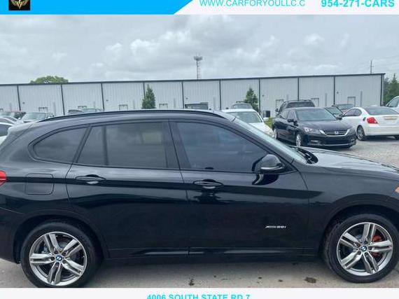 BMW X1 2016 WBXHT3C3XGP888441 image