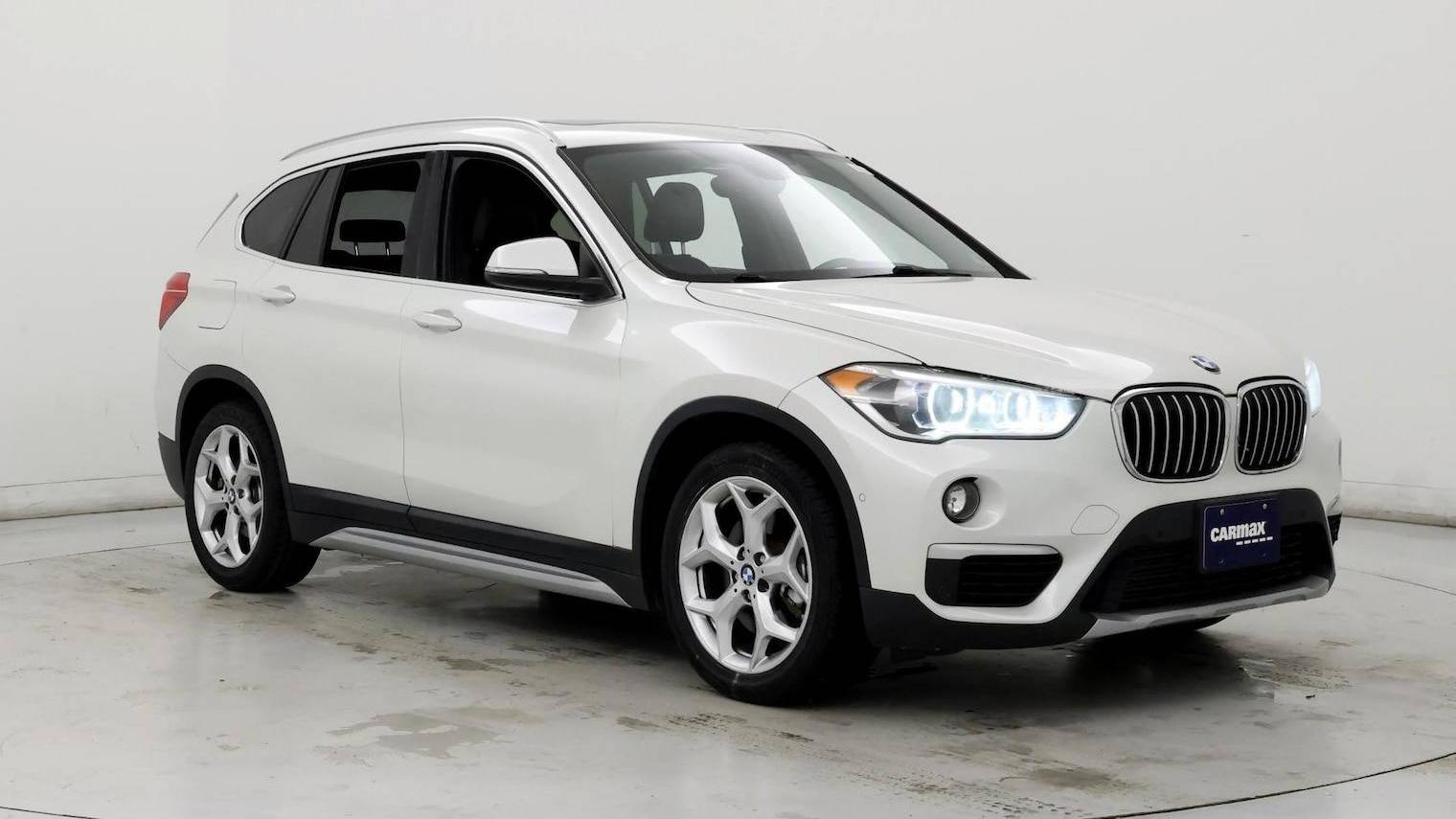 BMW X1 2016 WBXHT3C3XG5F67403 image