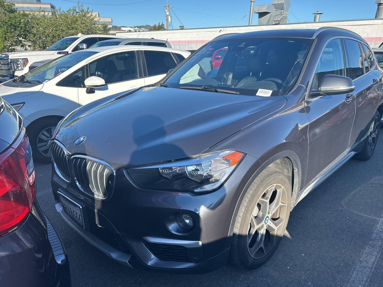 BMW X1 2019 WBXHT3C50K5L37103 image