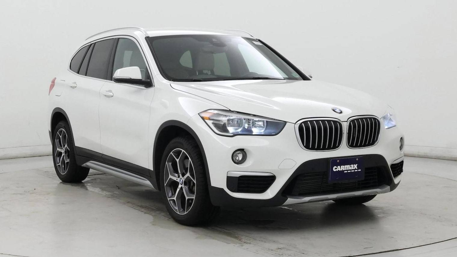 BMW X1 2019 WBXHU7C54K5L12029 image