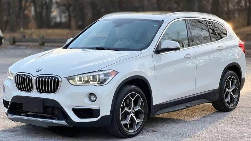 BMW X1 2018 WBXHT3C38J5L27688 image