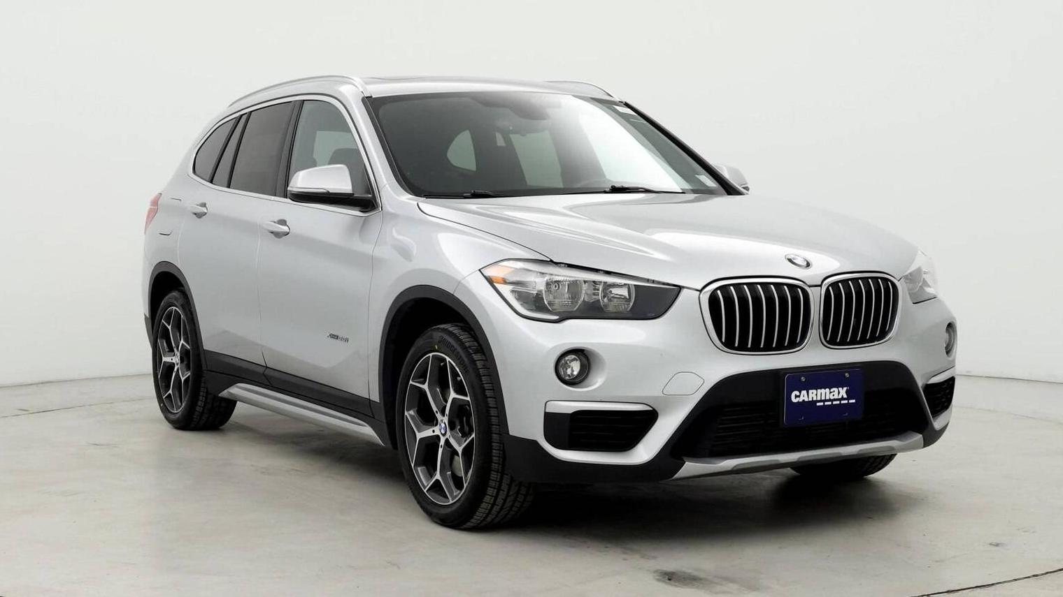 BMW X1 2018 WBXHT3C30J5K32011 image