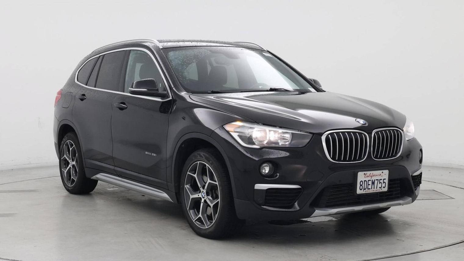 BMW X1 2018 WBXHU7C31J5H45579 image