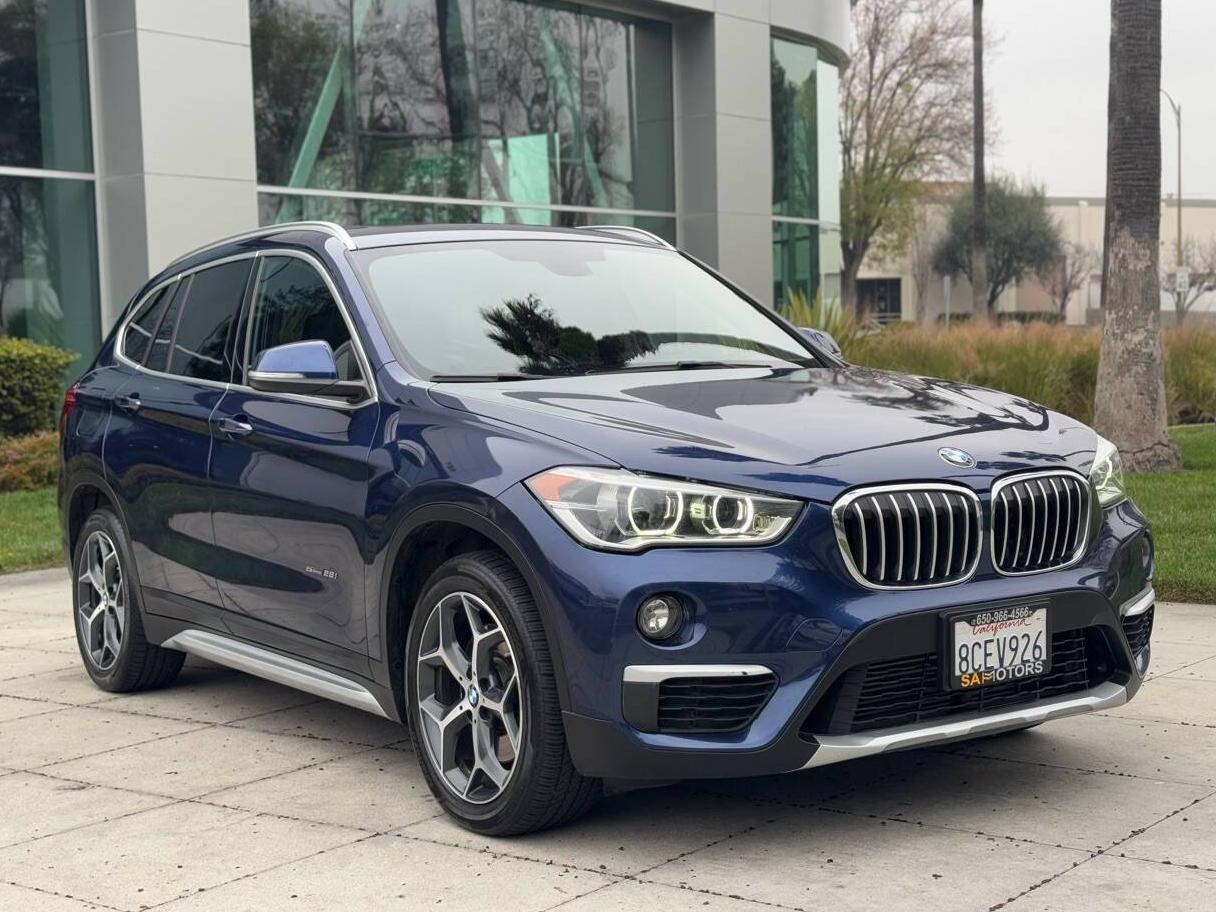 BMW X1 2018 WBXHU7C36J5H43455 image