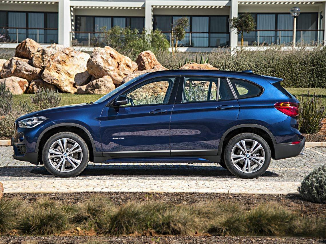 BMW X1 2018 WBXHU7C35J5H39817 image