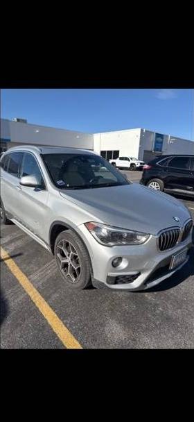 BMW X1 2018 WBXHT3C31J5K26184 image