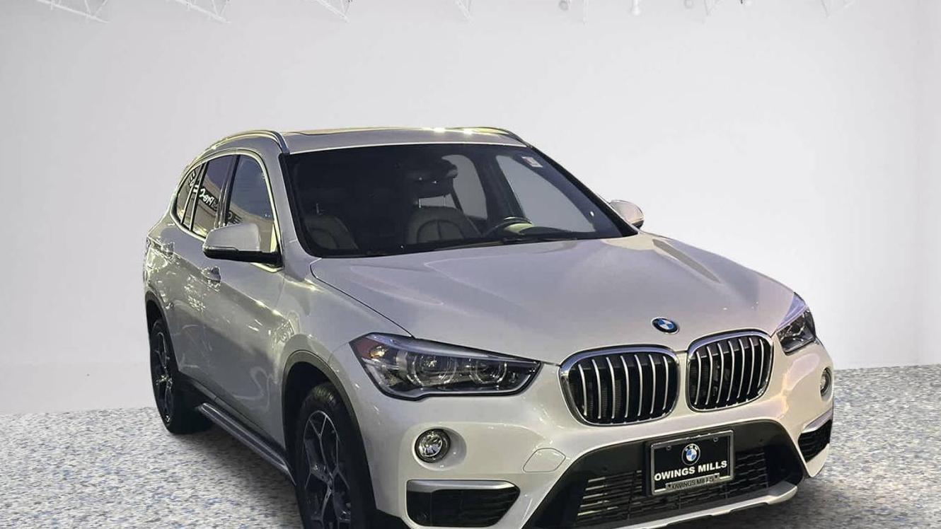 BMW X1 2018 WBXHU7C32J5L07845 image