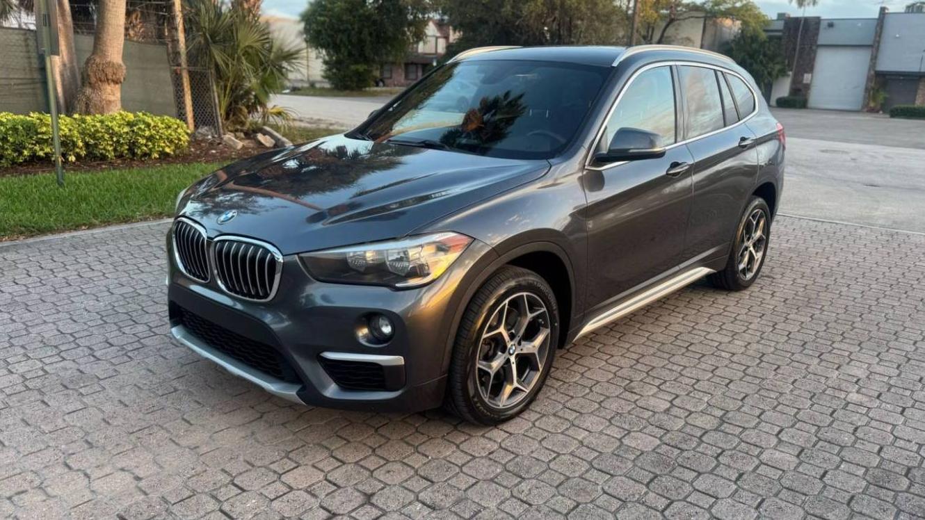 BMW X1 2018 WBXHU7C31J3H43472 image