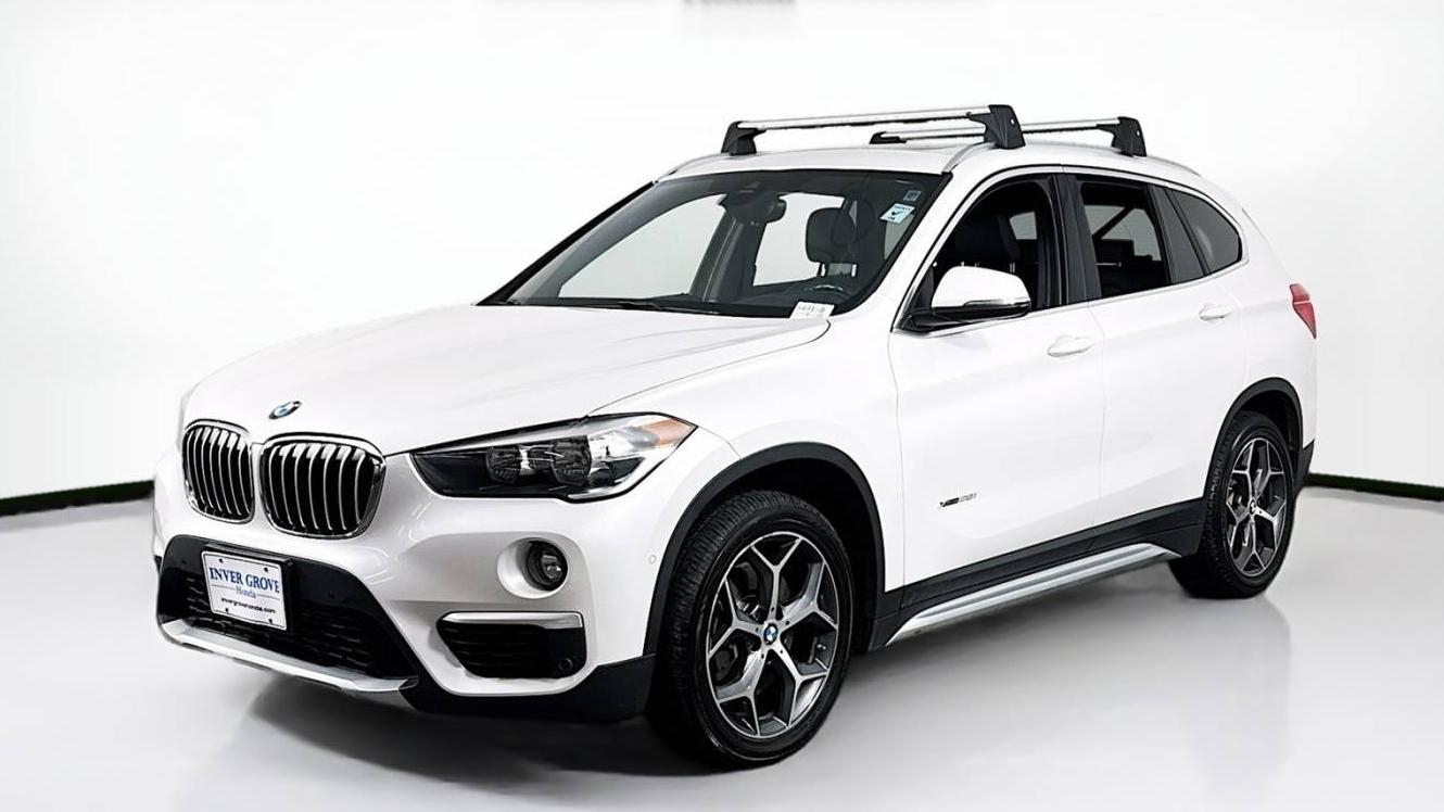 BMW X1 2018 WBXHT3C37J5K31180 image