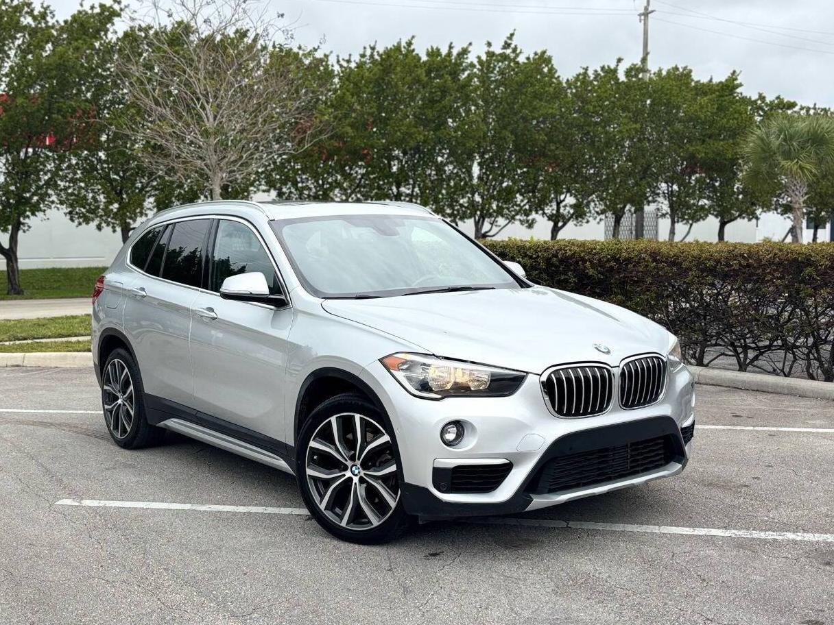 BMW X1 2018 WBXHU7C36J3H43922 image