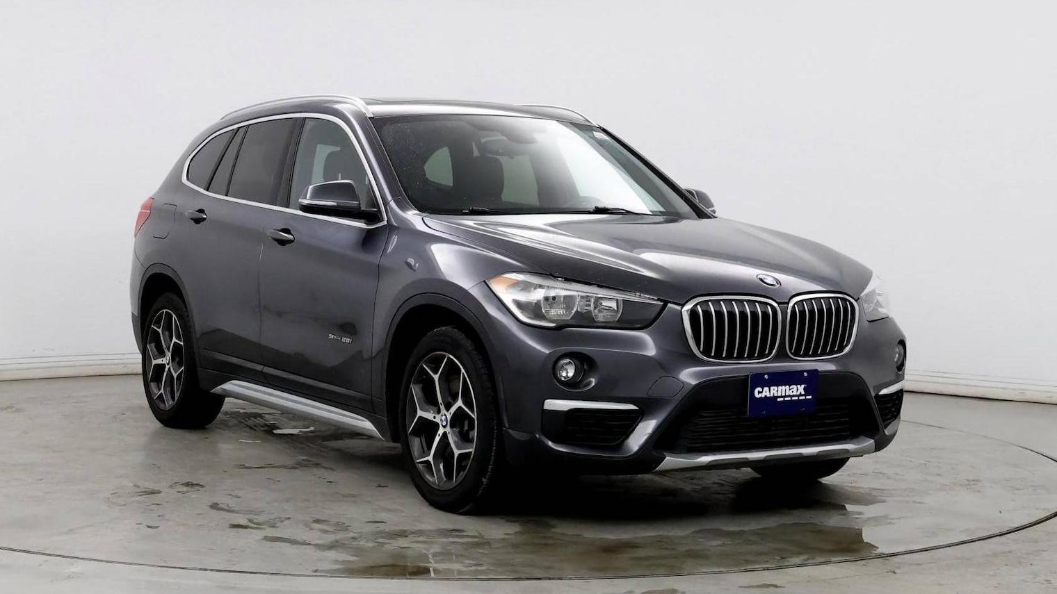 BMW X1 2018 WBXHU7C3XJ5L05518 image