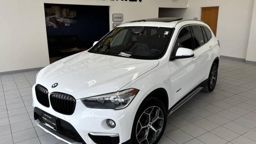 BMW X1 2018 WBXHT3C38J5F92338 image