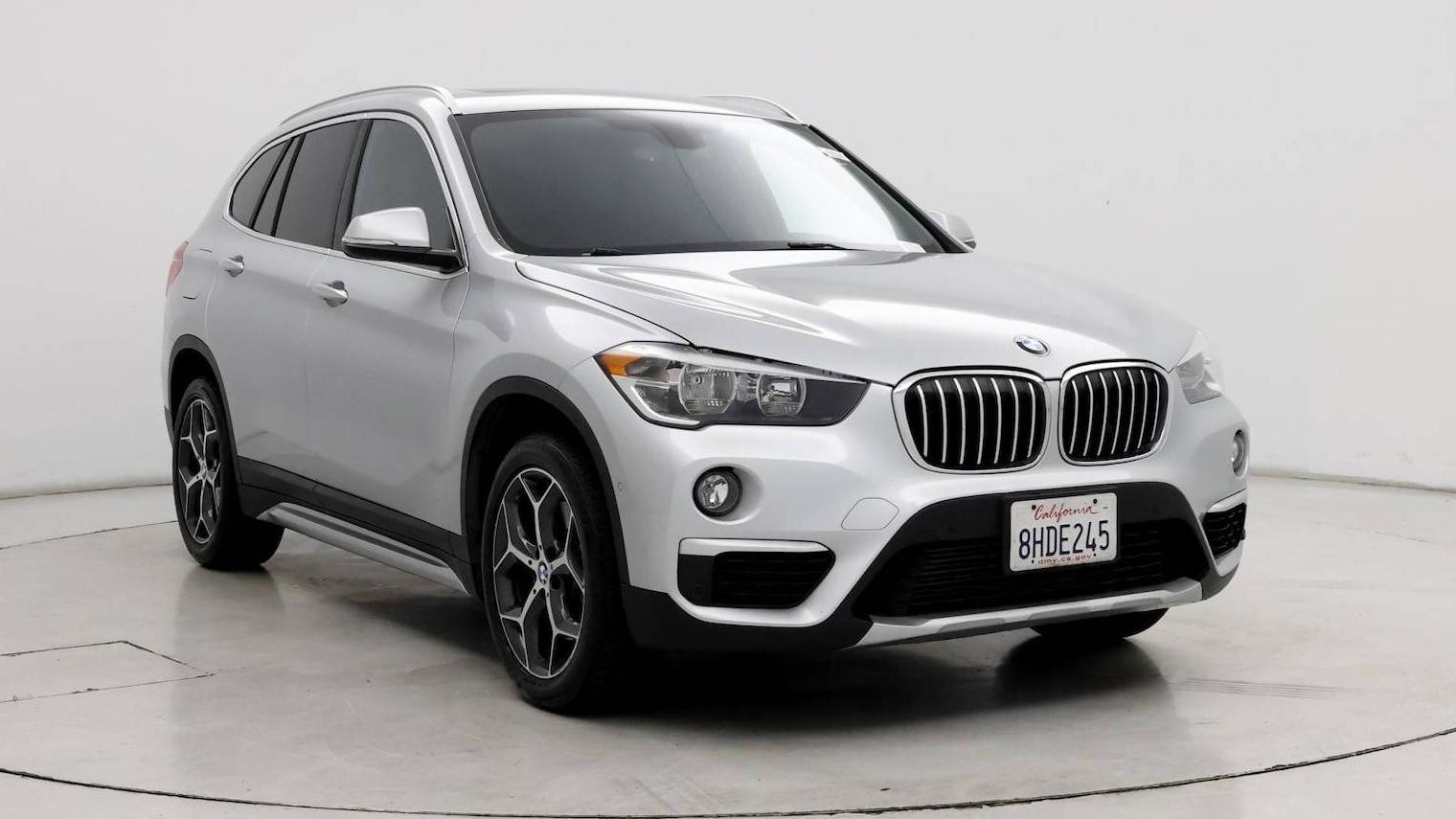 BMW X1 2018 WBXHT3C30J3H32118 image