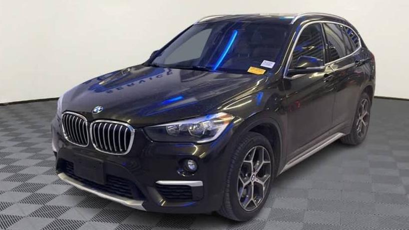 BMW X1 2018 WBXHT3C32J5K22225 image