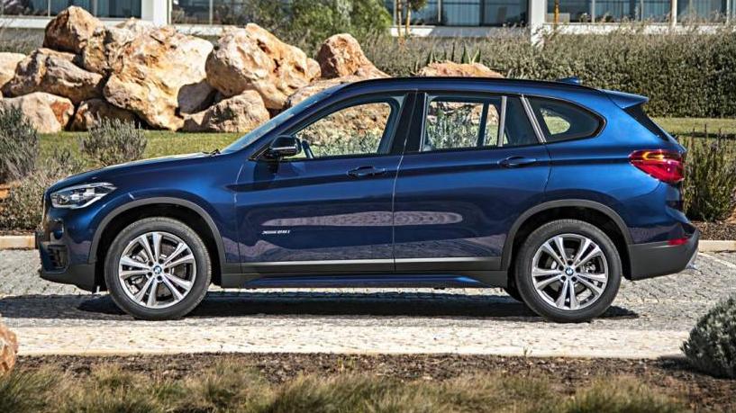 BMW X1 2018 WBXHT3C37J5L24541 image