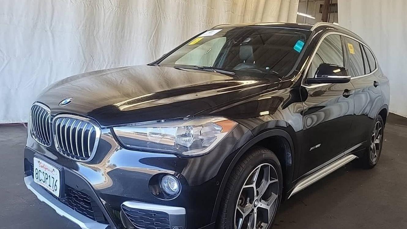 BMW X1 2018 WBXHT3C32J5K27828 image