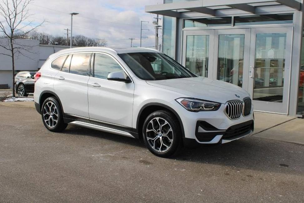 BMW X1 2021 WBXJG9C06M5U40090 image