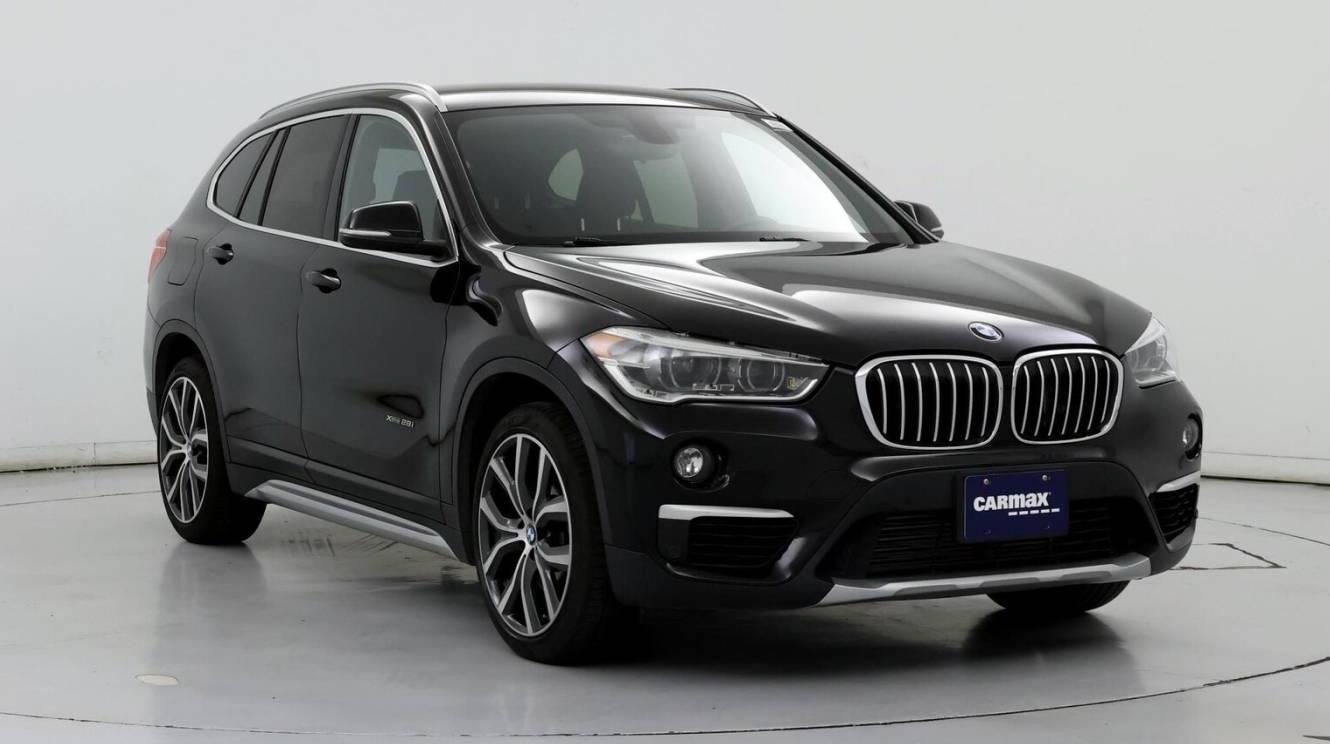 BMW X1 2017 WBXHT3C32H5F85864 image