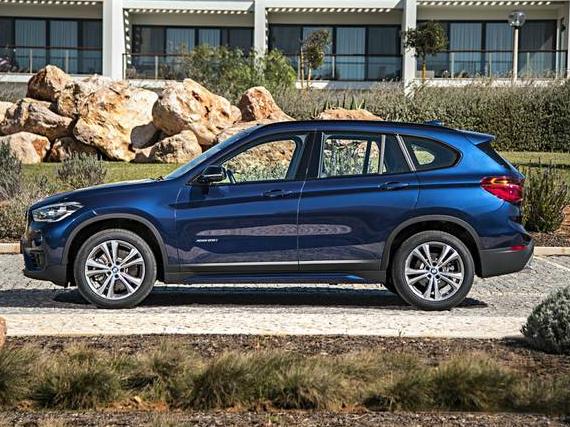 BMW X1 2017 WBXHU7C34H5H33372 image