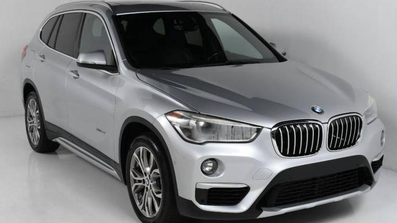 BMW X1 2017 WBXHT3Z35H4A54526 image