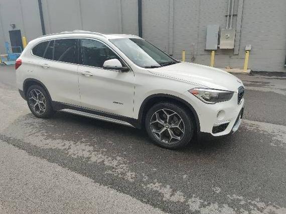 BMW X1 2017 WBXHT3C36H5F69005 image