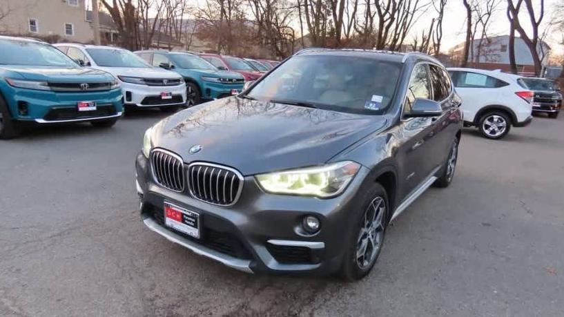 BMW X1 2017 WBXHT3C34H5F76342 image