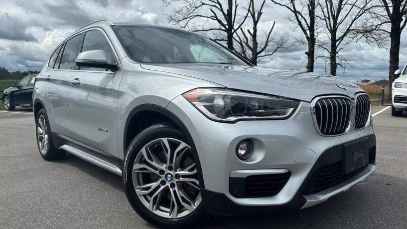 BMW X1 2017 WBXHT3Z37H4A65205 image