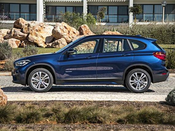 BMW X1 2017 WBXHT3C33H5F76154 image