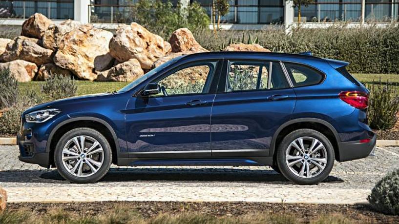 BMW X1 2017 WBXHU7C3XHP924943 image