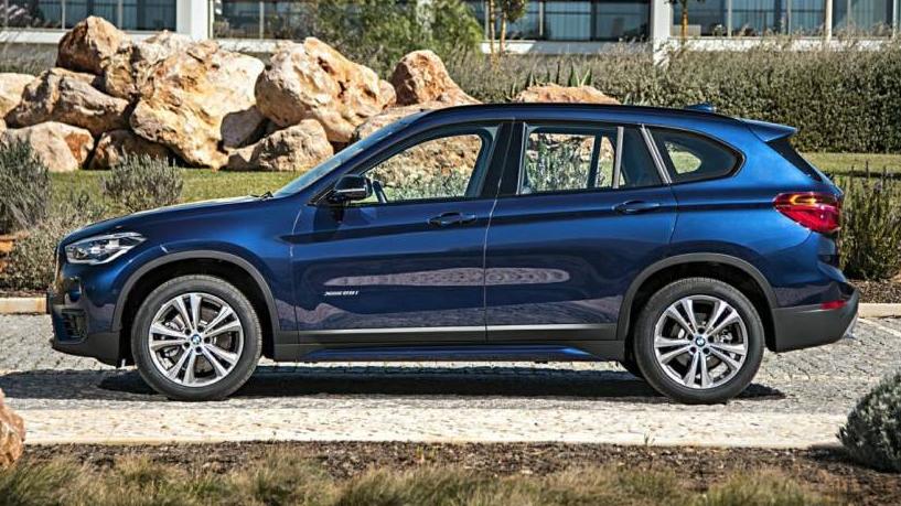 BMW X1 2017 WBXHT3C32H5F78770 image