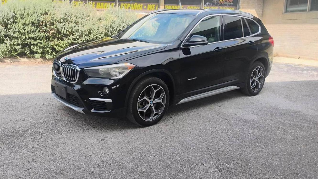 BMW X1 2017 WBXHU7C37H5H33947 image