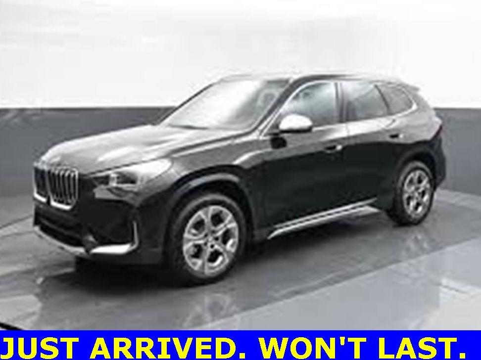 BMW X1 2024 WBX73EF01R5Y93230 image