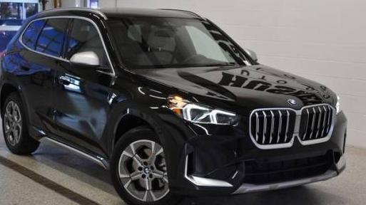 BMW X1 2024 WBX73EF01R5Y99979 image