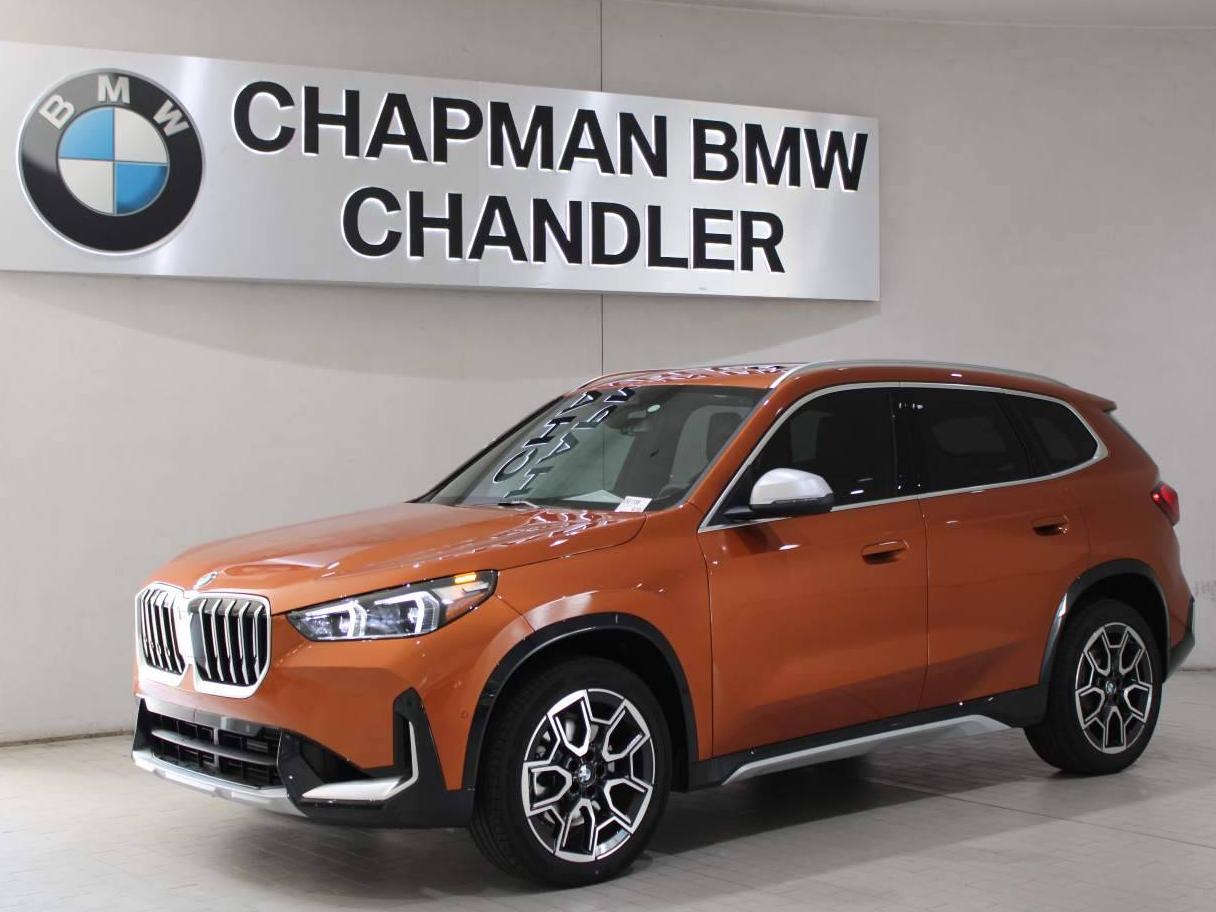 BMW X1 2024 WBX73EF04R5Z28827 image