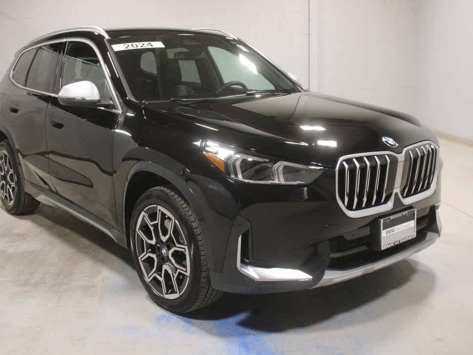 BMW X1 2024 WBX73EF04R5Z67966 image