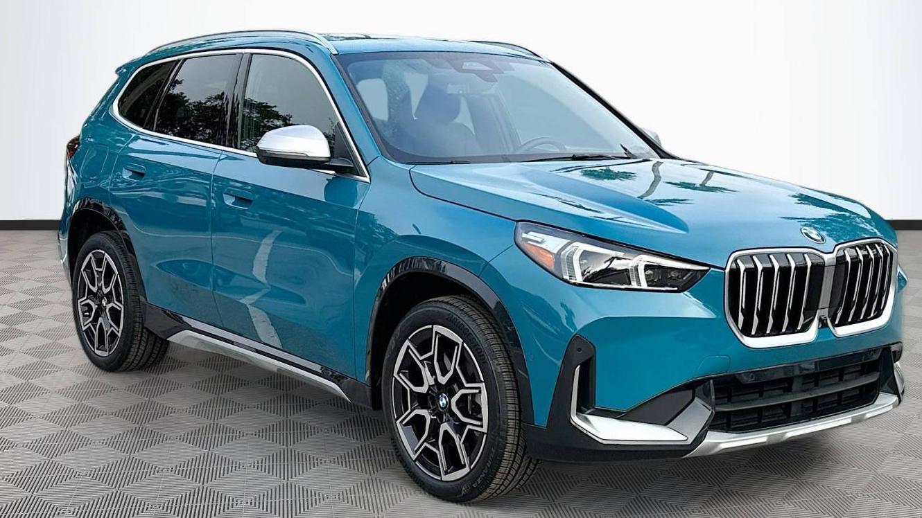 BMW X1 2024 WBX73EF01R5Z32303 image