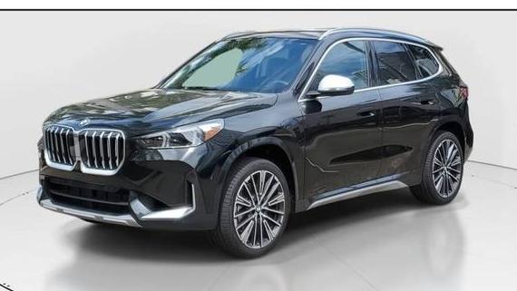 BMW X1 2024 WBX73EF04R5Z64940 image