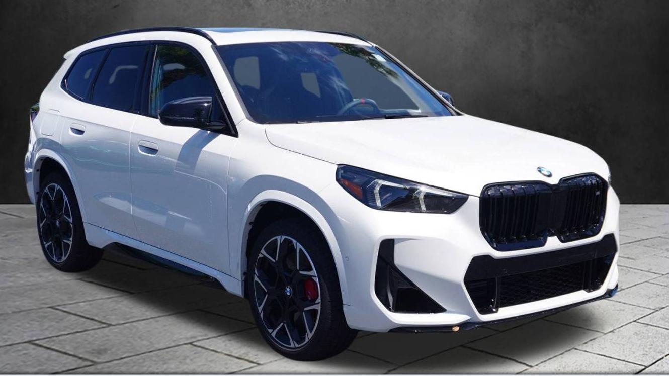 BMW X1 2024 WBX13EF02R5Z91303 image