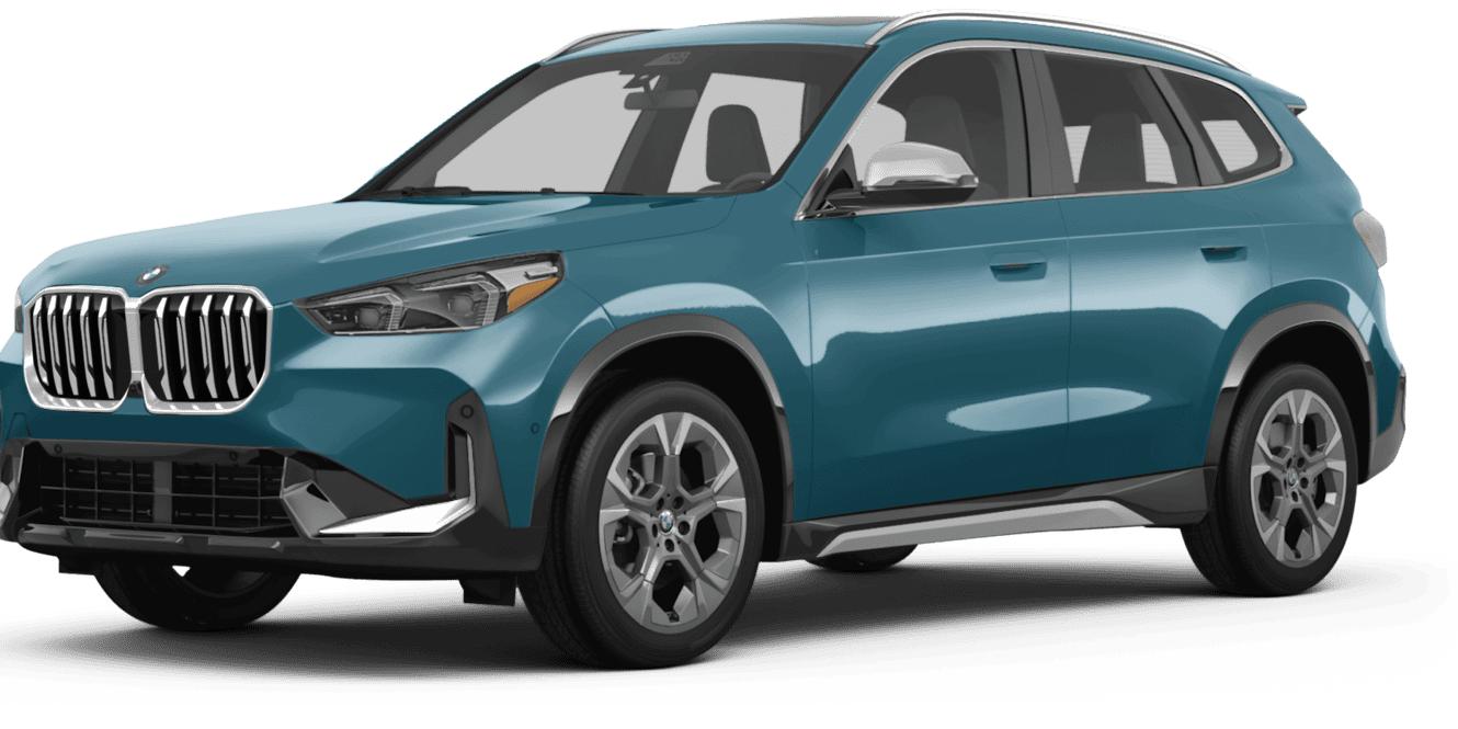 BMW X1 2024 WBX73EF03R5Z67831 image