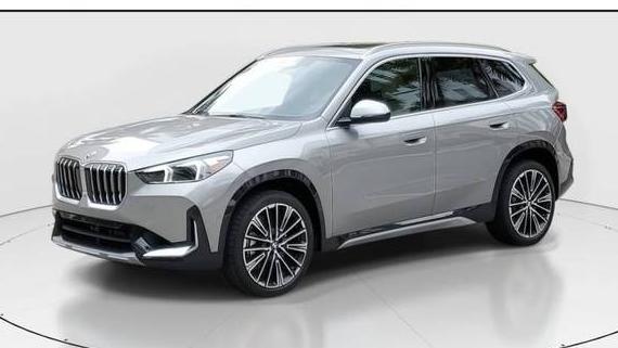 BMW X1 2024 WBX73EF03R5Z98853 image