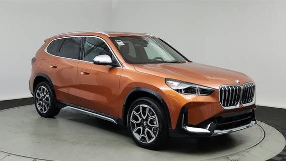 BMW X1 2024 WBX73EF01R5Z74695 image