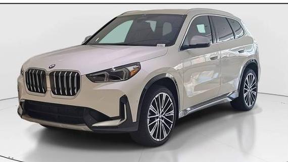 BMW X1 2024 WBX73EF04R5Z76621 image