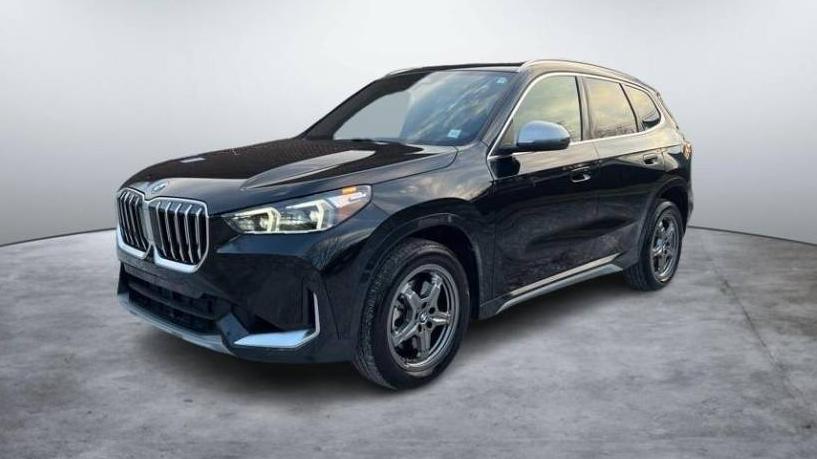 BMW X1 2024 WBX73EF05R5Z25998 image